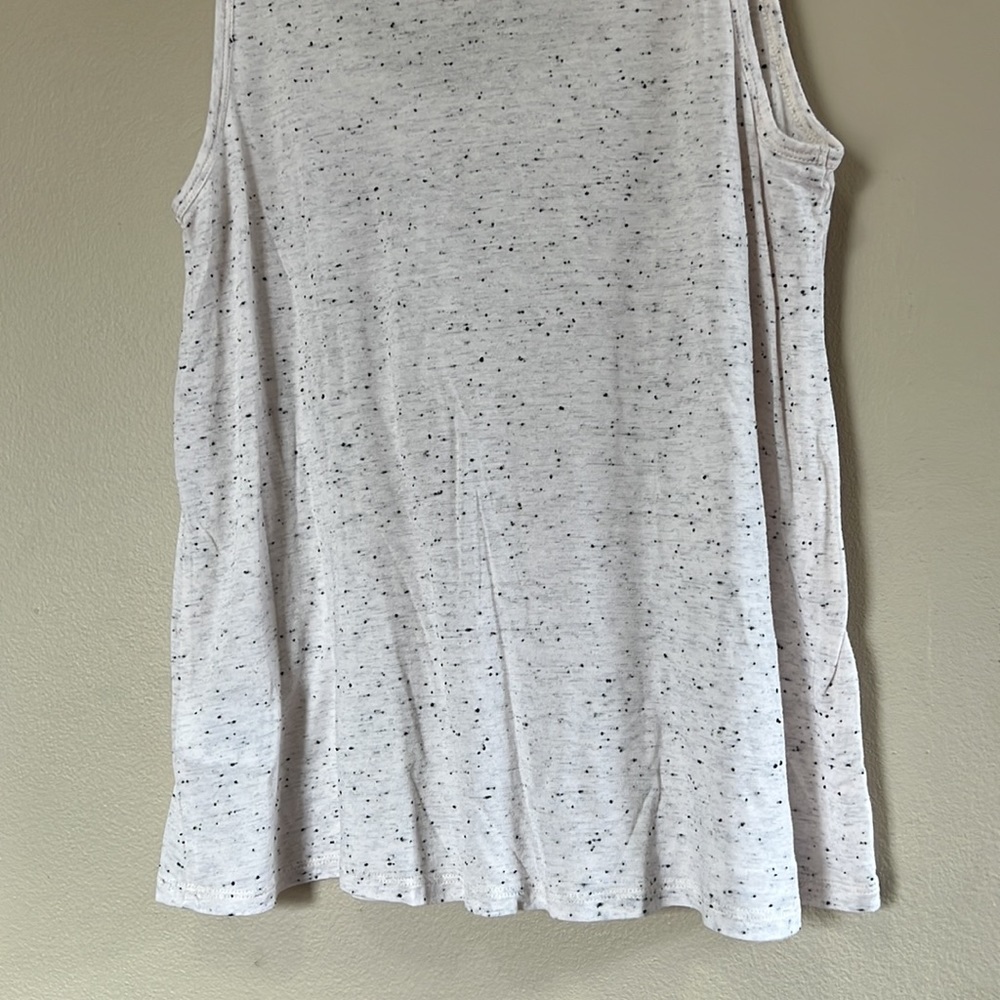 Anthropologie Ace Delivery White Giraffe Tank Top - Size Small - Picture 14 of 14